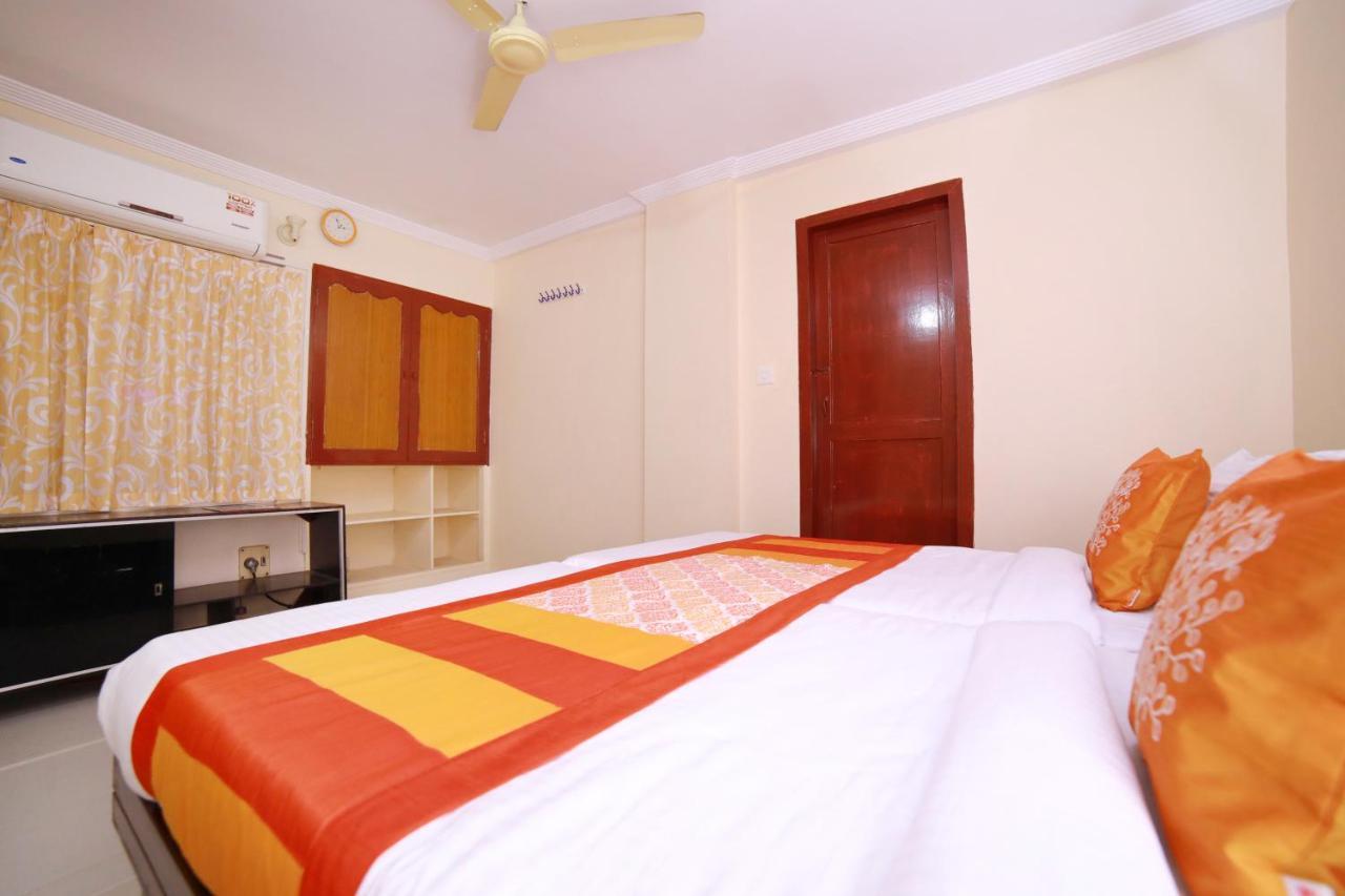 Oyo 7926 Hotel Fort View Thiruvananthapuram Ngoại thất bức ảnh